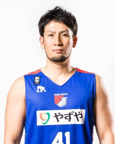 https://img.luxihanyang.com/img/basketball/player/1f9431fe6d949e05d9d0d4847a6e2998.png