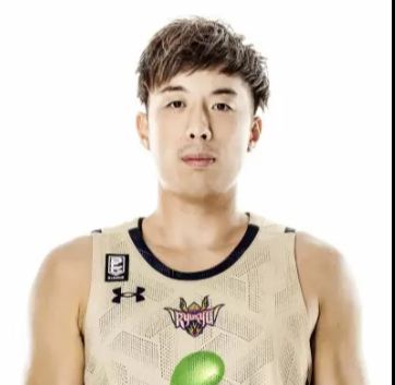 https://img.luxihanyang.com/img/basketball/player/9f9d2819e1db9fdba3c26379c9a7a23c.png